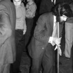 1976_J021